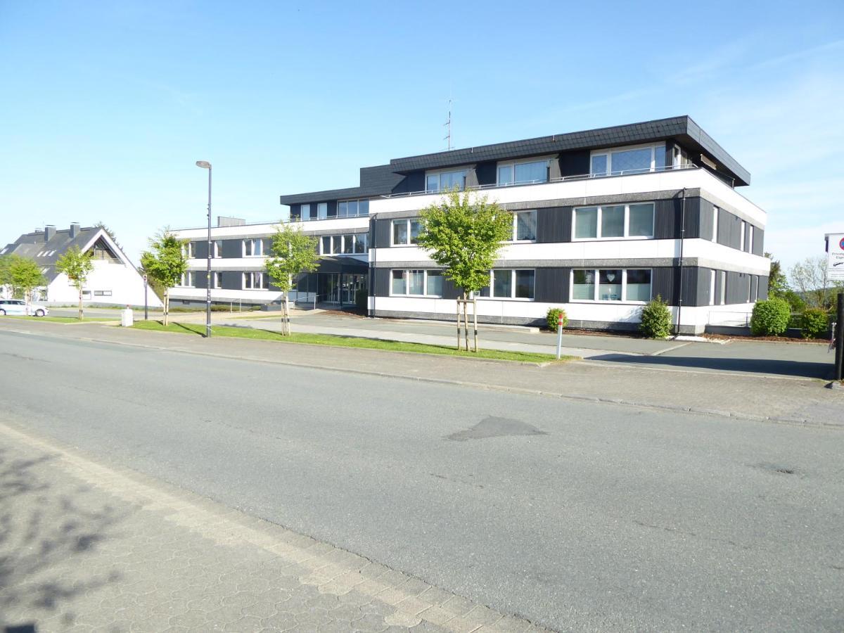 Apartment Citystar Winterberg Ferienwohnung 5 Pers Pool Sauna Ps4 Terrasse Near Bikepark Luaran gambar